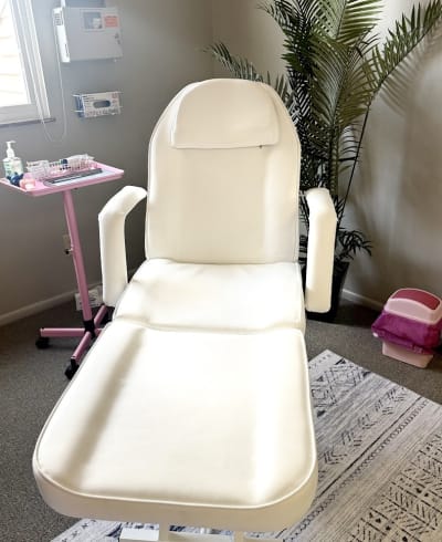 CleVerChick Aesthetics & Wellness